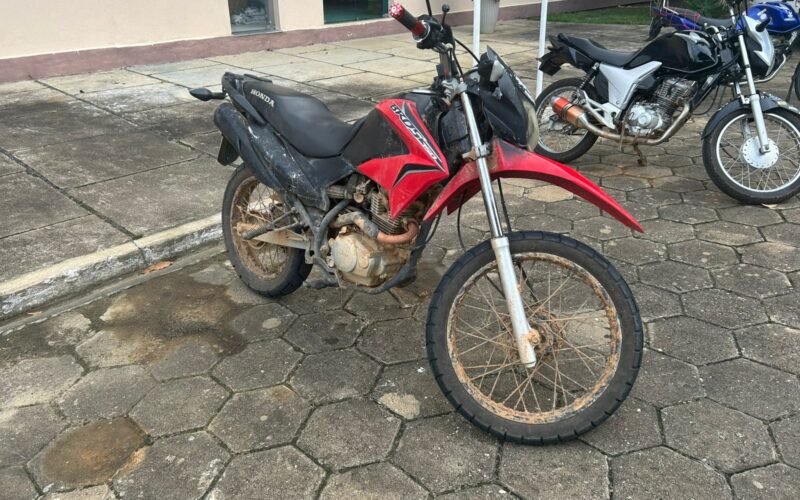 1º Pelotão recupera moto roubada após abordagem em rodovia de Medeiros Neto